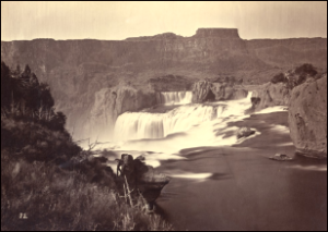 Shoshone Falls, the Idaho Territory (approximately 1865, an albumen print). Courtesy of the Taft Museum of Art and the collection of Michael Mattis and Judith Hochberg.