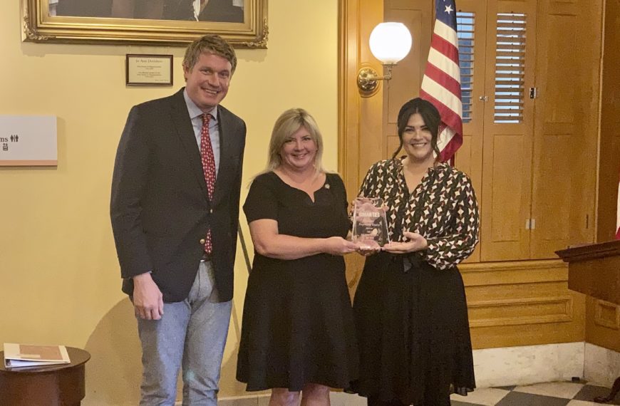 Senator Stephanie Kunze honored as 2021 Ohio Humanities Hero